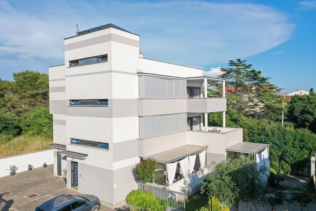 Apartments Mato Zadar