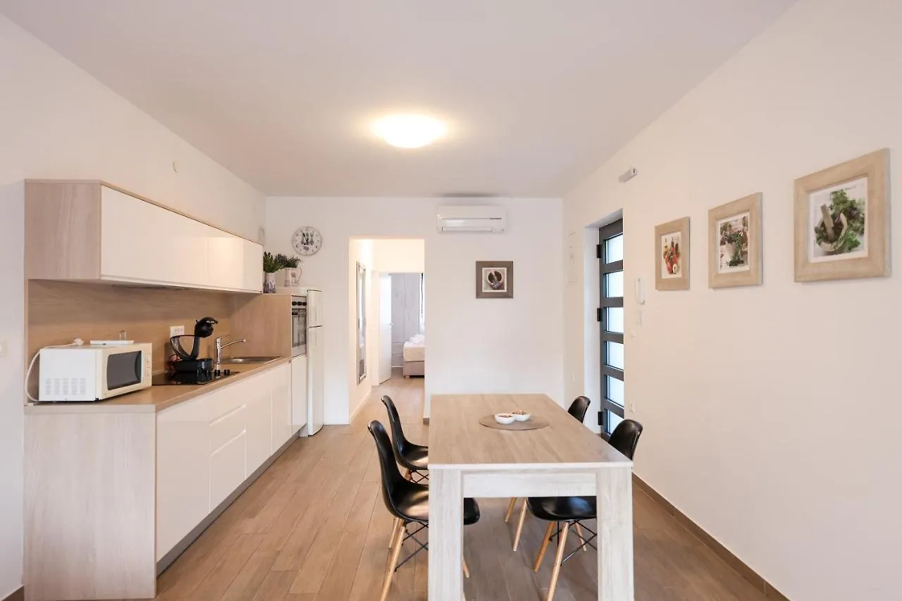 Apartments Mato Zadar Croatia