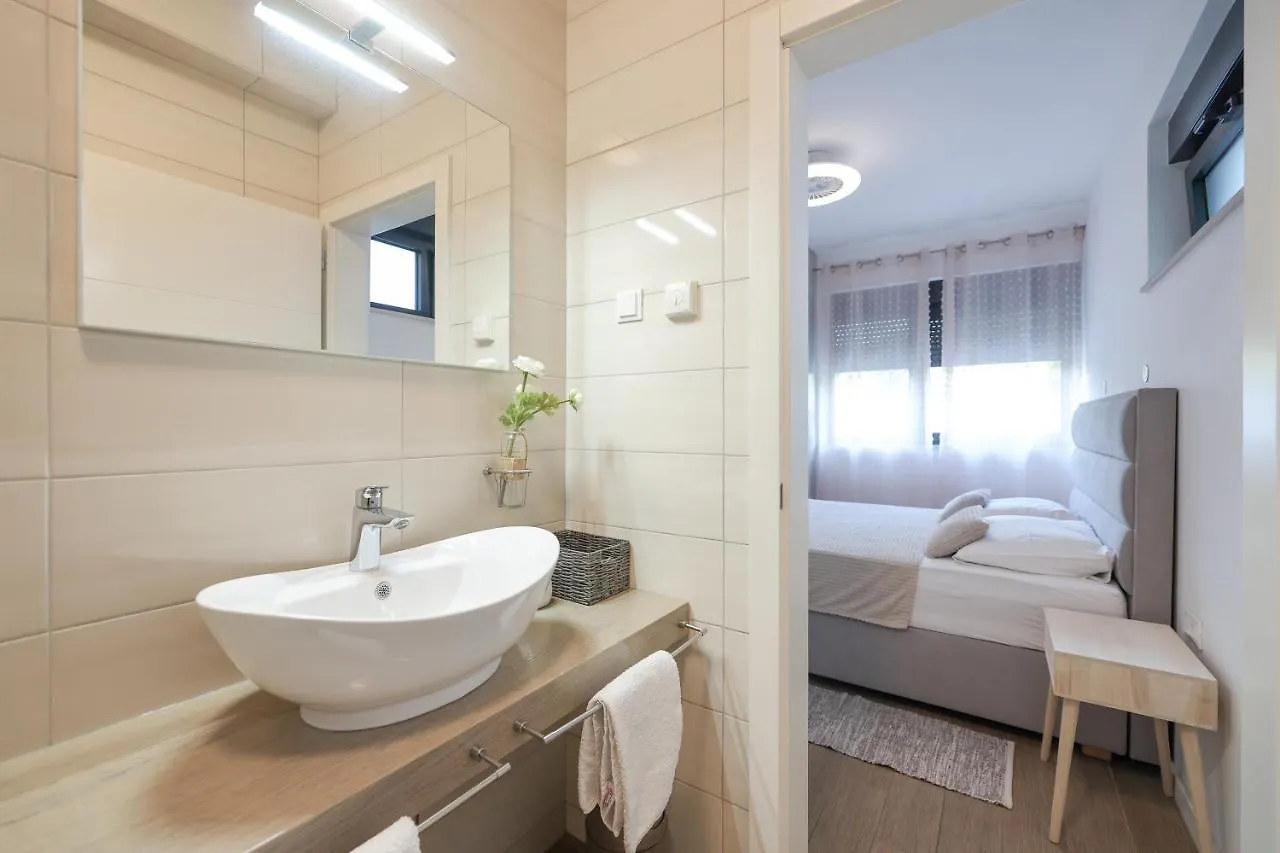 Apartments Mato Zadar