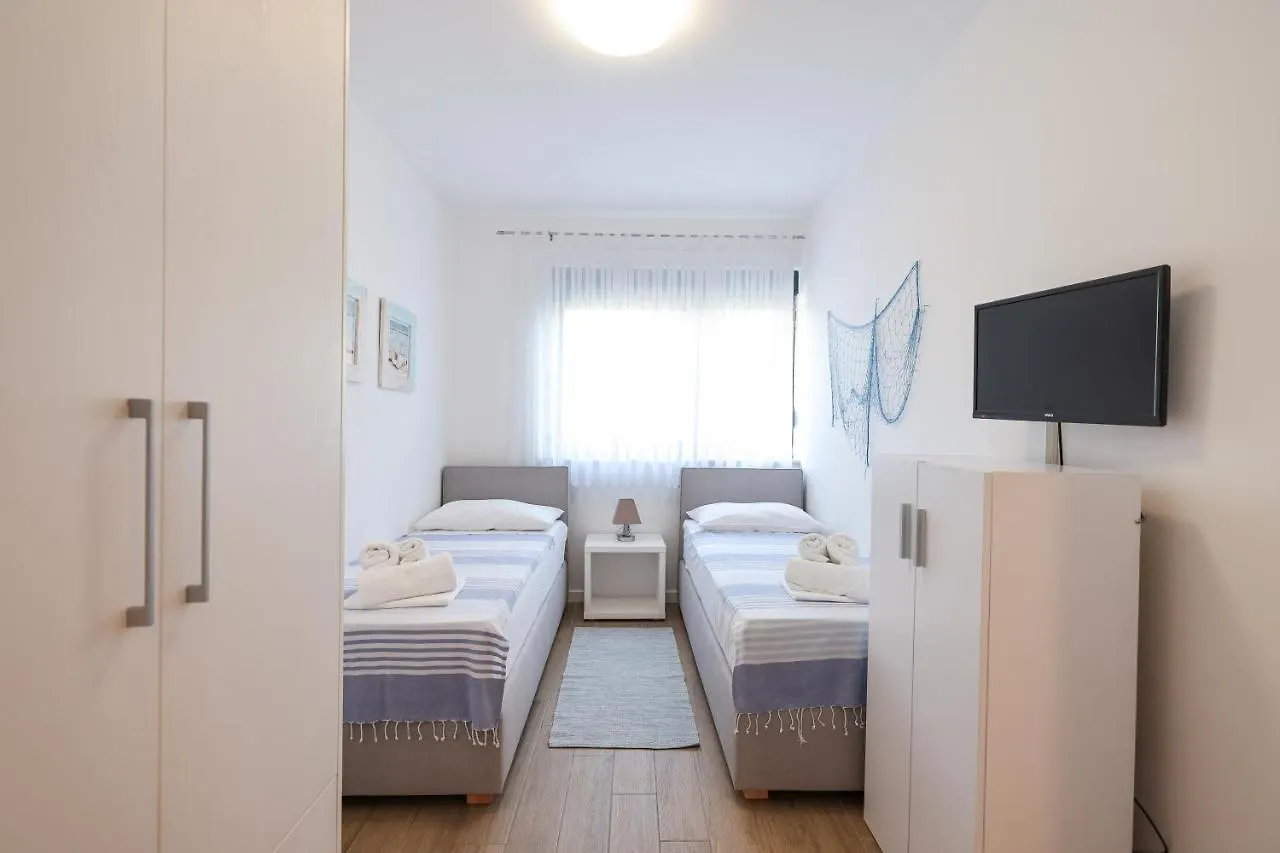 Apartments Mato Zadar