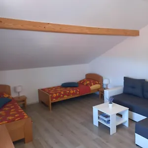  Apartment Dani